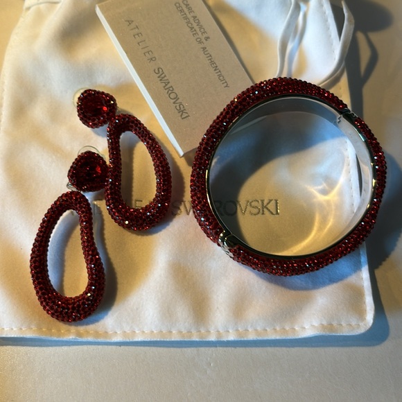 Authentic Atelier Swarovski Exclusive Red Set - Picture 15 of 17